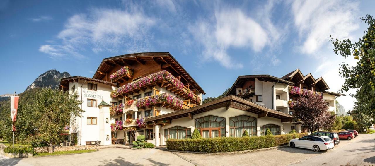 Hotel Sonnenuhr Kramsach Esterno foto